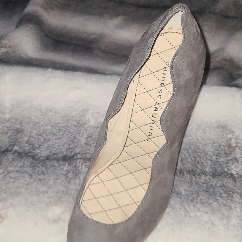 Detailed Pumps - Picture 5 of 7